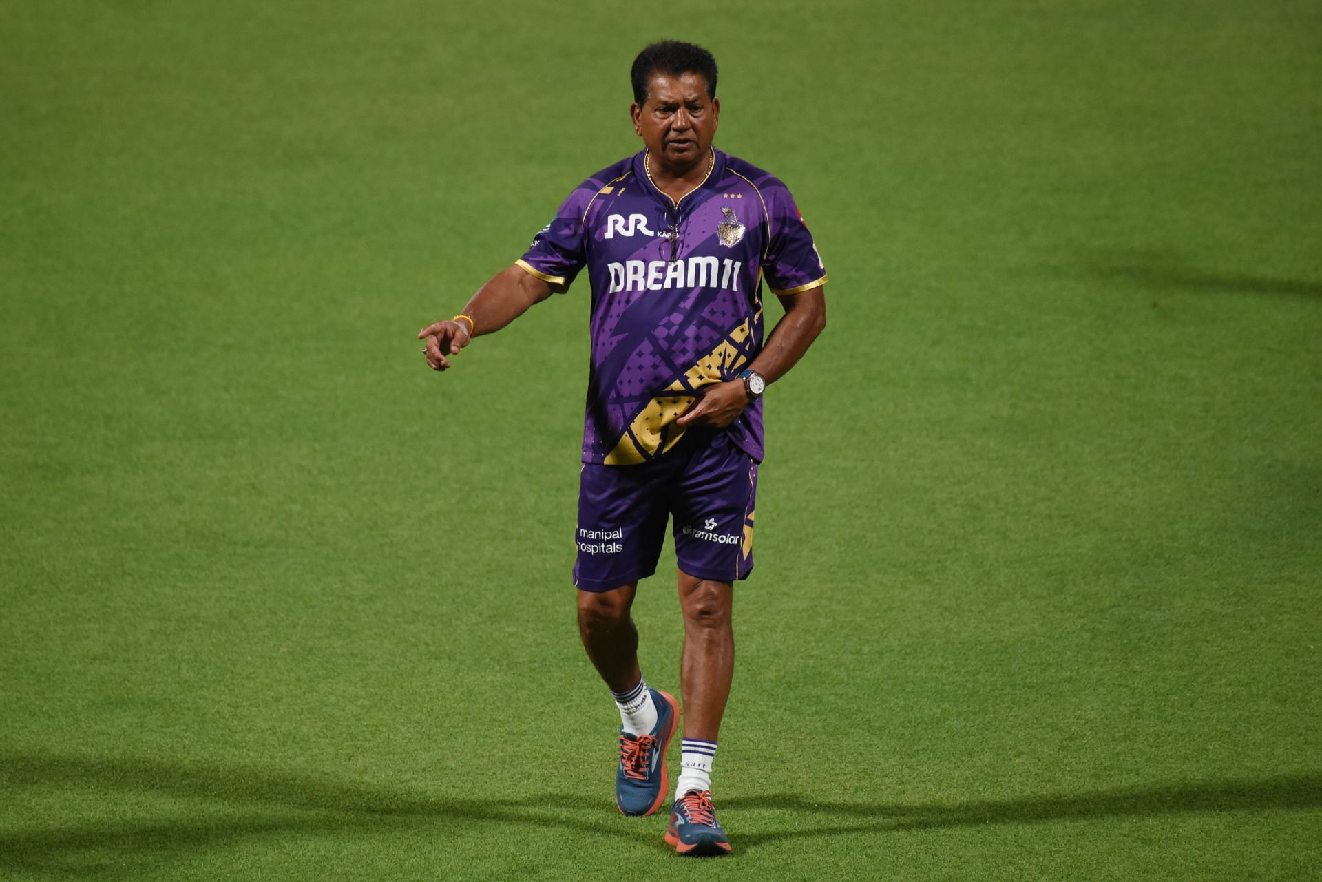 KKR Coach 2025